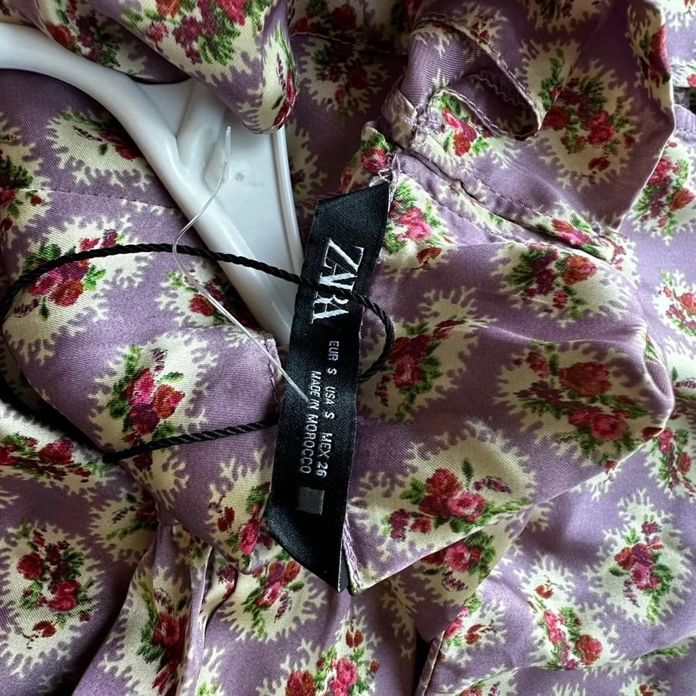ZARA Gathered Floral Turtleneck Blouse Purple Lavender